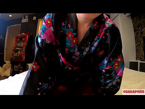 ❤️ コスプレ少女は馬乗り潮吹きとフェラでオーガズムに達するセックスが大好きです。和服姿の毛深いマンコと美乳のアジア人少女が、ファックトイでオナニーする素人動画。さくら 3 OSAKAPORN. ️  at us ❌️